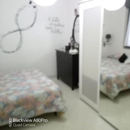 Rossyiva Hotel Minturno Phòng bức ảnh